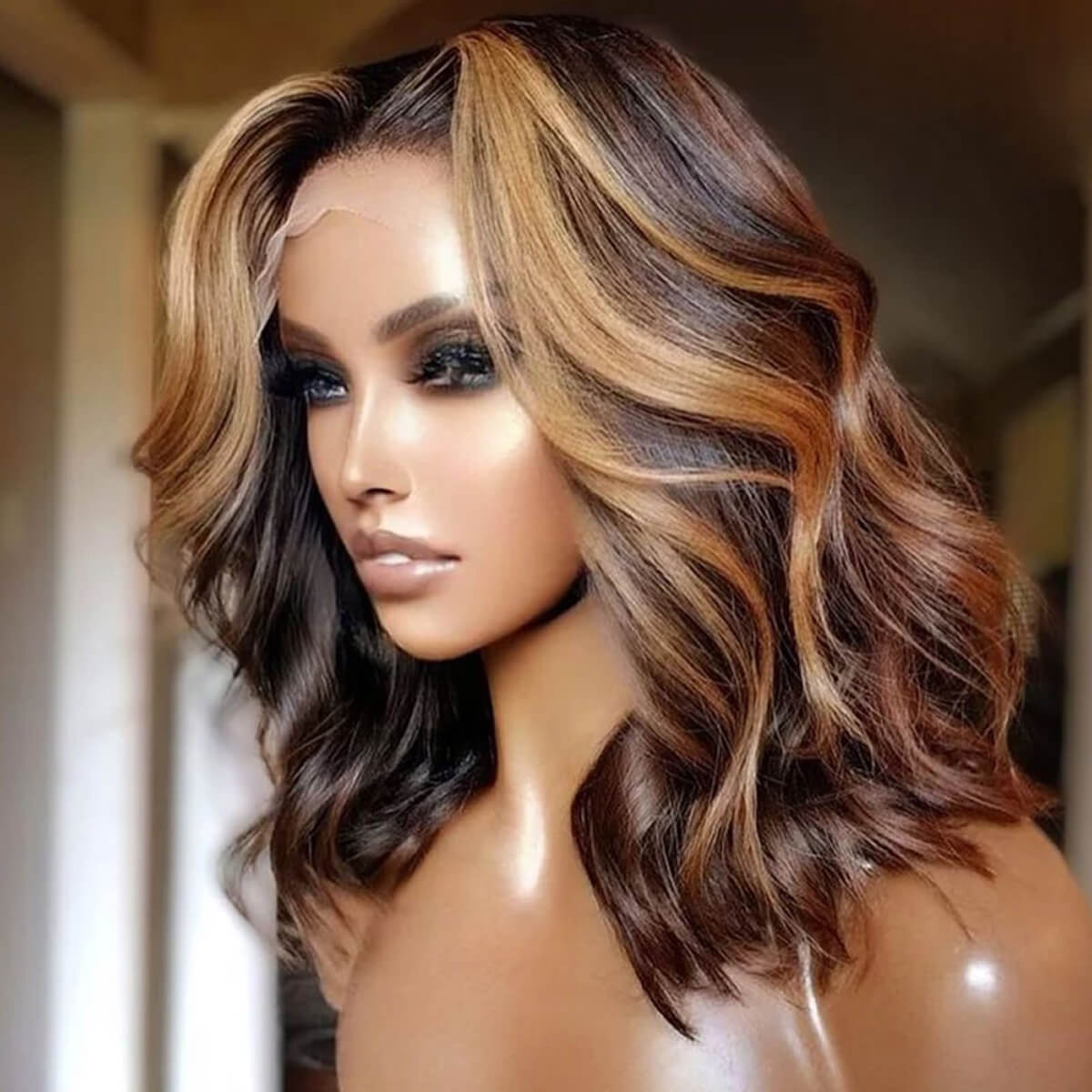 Honey Blonde Short Body Wave Hair Wig | 13x4 Lace | Glueless | 250% Density - Mavi